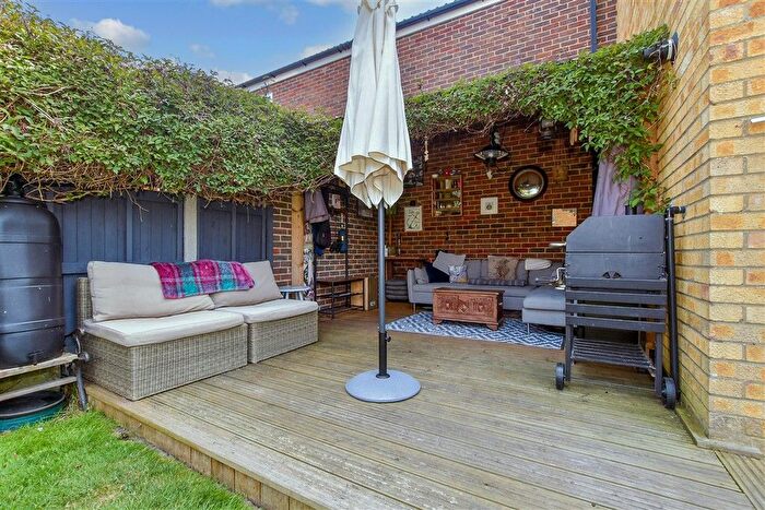 2 Bedroom Terraced House For Sale In The Cloisters, Ramsgate, Kent, CT11