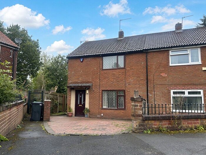 2 Bedroom Semi-Detached House For Sale In Reins Lee Avenue, Fitton Hill, Oldham, OL8
