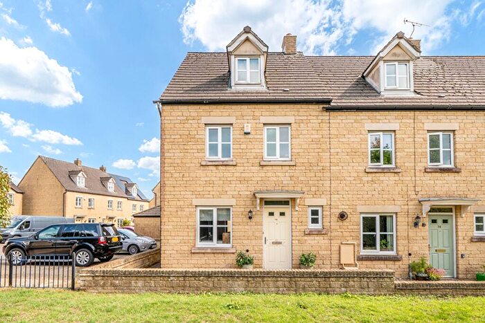 4 Bedroom End Of Terrace House For Sale In Windyridge, Bisley, GL6