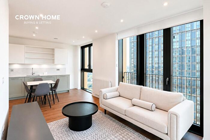 2 Bedroom Apartment For Sale In Menara Point, Affinity View, TwelveTrees Park, West Ham, E16