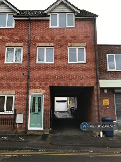 2 Bedroom End Of Terrace House To Rent In Kings Road, Haslemere, GU27