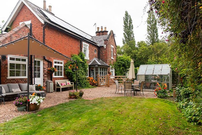 4 Bedroom Detached House For Sale In Station Road, Desford, LE9