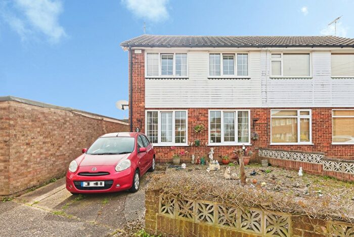 3 Bedroom Semi Detached House For Sale In Hanover Place, Canterbury, Kent, CT2