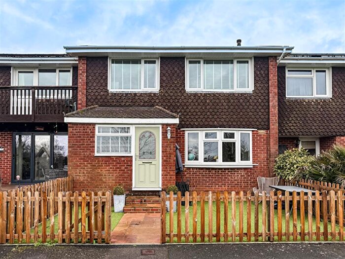 4 Bedroom Terraced House For Sale In Lancaster Close, Portchester, PO16