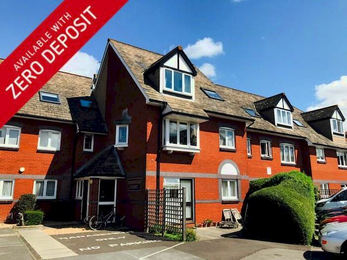 1 Bedroom Apartment To Rent In Captains Place, Central, SO14