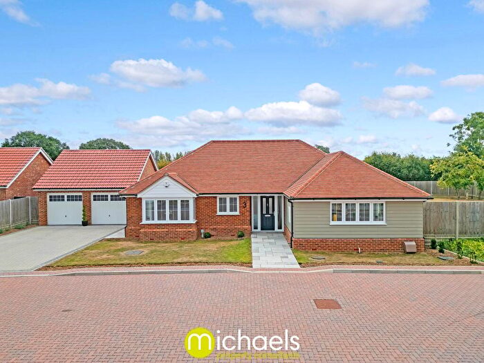 3 Bedroom Bungalow For Sale In Cherry Orchard, Ardleigh, Colchester, CO7