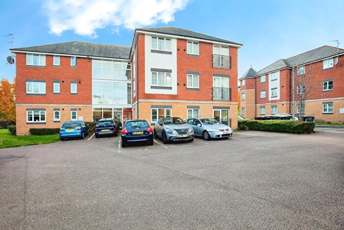 1 Bedroom Flat For Sale In Poppy Fields, Kettering, NN16