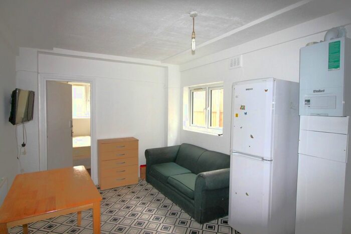 4 Bedroom Terraced House To Rent In Gurney Road, London, E15