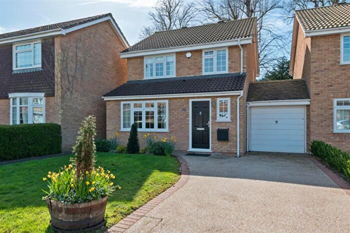 3 Bedroom Detached House For Sale In Wells Avenue, Canterbury, CT1