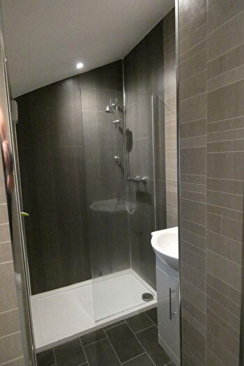 1 Bedroom Flat To Rent In High Street, Stalybridge, SK15