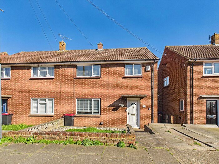 3 Bedroom Semi Detached House To Rent In Shipman Avenue, Canterbury, CT2