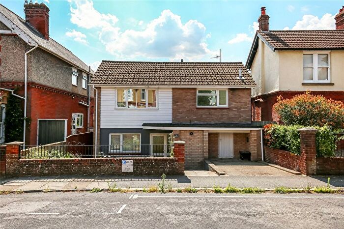 3 Bedroom Detached House For Sale In Victoria Road, Salisbury, Wiltshire, SP1