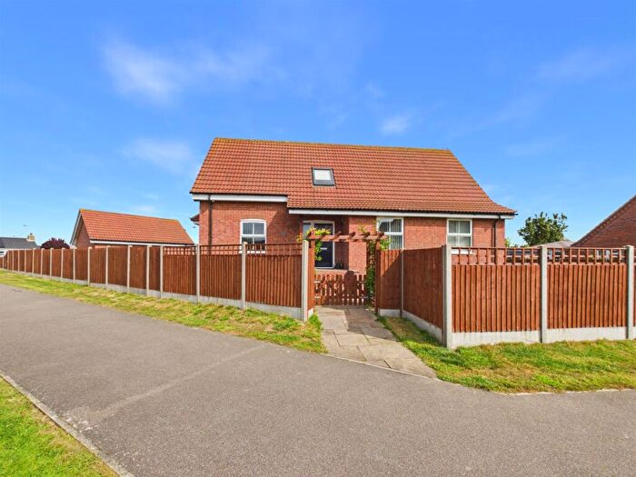 3 Bedroom Detached House For Sale In Church Lane, Sutton-On-Sea, LN12