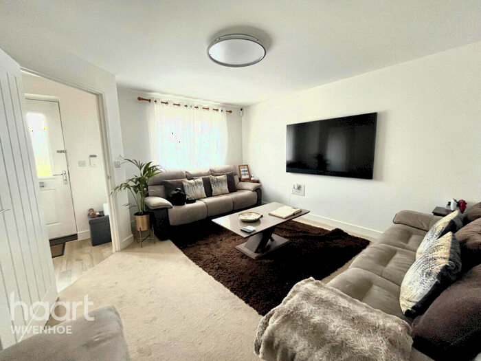 3 Bedroom Semi-Detached House For Sale In Lambourne, Colchester, CO7