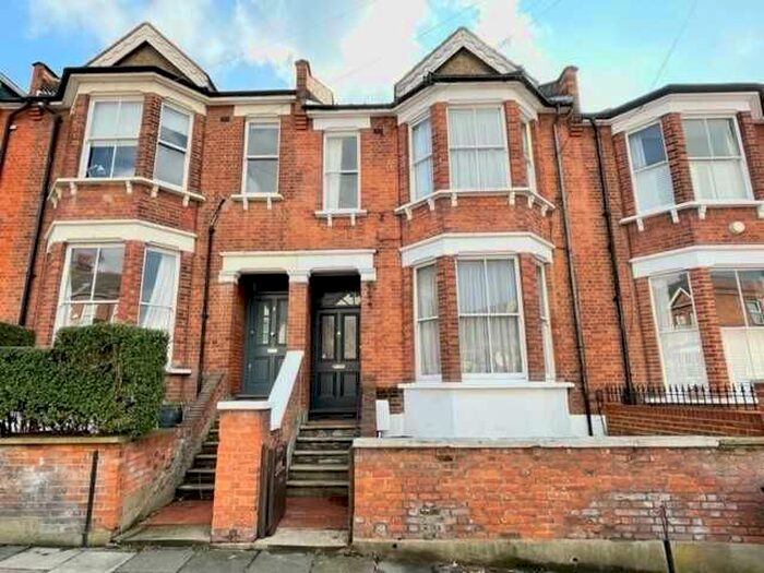 6 Bedroom Terraced House To Rent In Grafton Road, London, W3