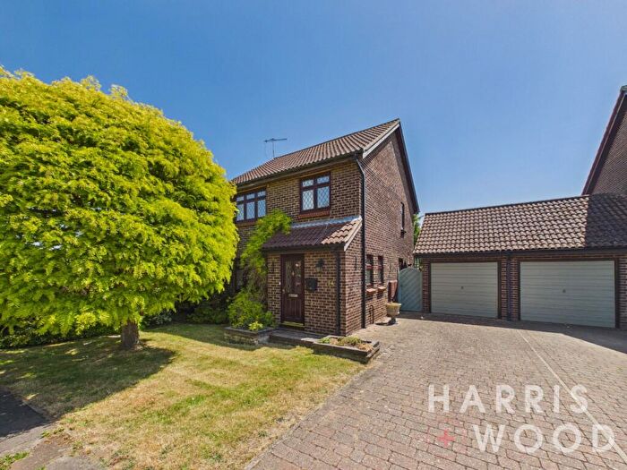 3 Bedroom Detached House For Sale In Egret Crescent, Colchester, Essex, CO4