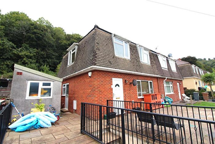 3 Bedroom Semi-detached House For Sale In High Meadow, Abercarn, Newport, NP11