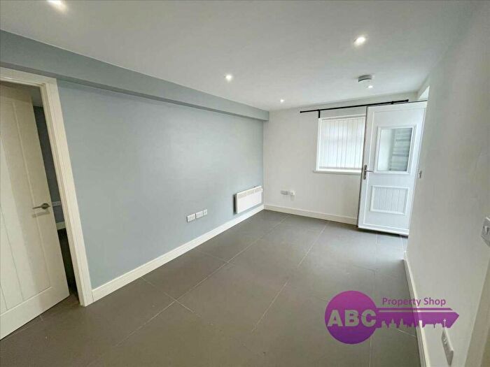 1 Bedroom Flat To Rent In Princes Road, Ellesmere Port, CH65
