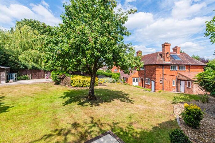 4 Bedroom House For Sale In Towcester Road, Northampton, NN4