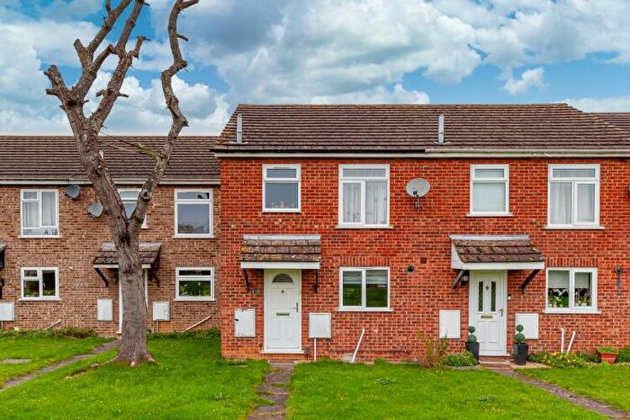 3 Bedroom Terraced House To Rent In Somerville Drive Bicester, OX26