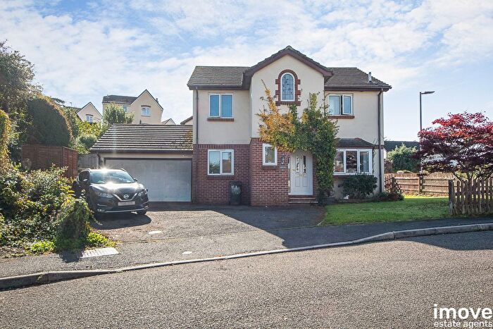 3 Bedroom Detached House For Sale In Larksmead Close, Ogwell, Newton Abbot, TQ12