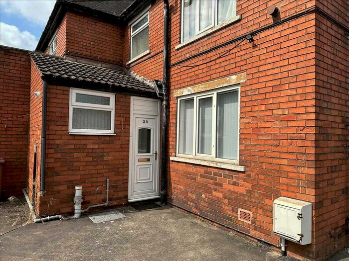 1 Bedroom Flat To Rent In Warwick Road, Scunthorpe, DN16