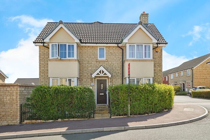 3 Bedroom Semi-Detached House For Sale In Viceroy Close, Brockworth, Gloucester, Gloucestershire, GL3