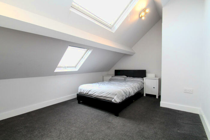1 Bedroom House To Rent In House Share - Morris Lane, LS5