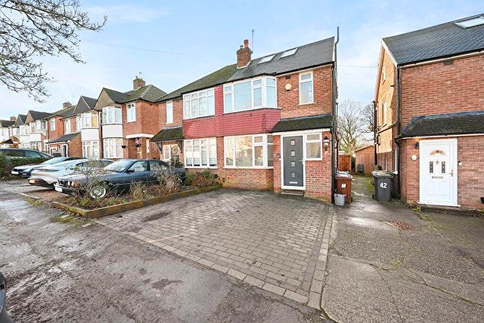 4 Bedroom Semi-Detached House For Sale In Oulton Crescent, Potters Bar, EN6