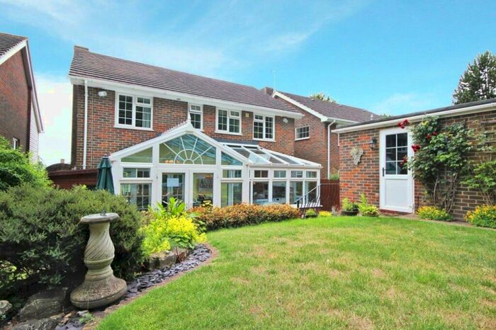 5 Bedroom Detached House To Rent In Manor Road, Lancing, West Sussex, BN15