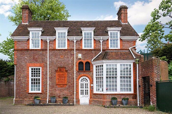 5 Bedroom Detached House For Sale In Highgate West Hill, Highgate Village, London, N6