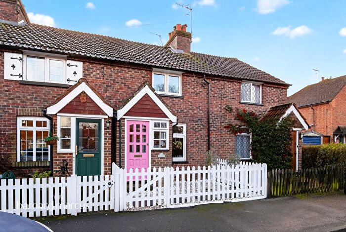 2 Bedroom Terraced House For Sale In Oakdene Road, Brockham, Betchworth, RH3