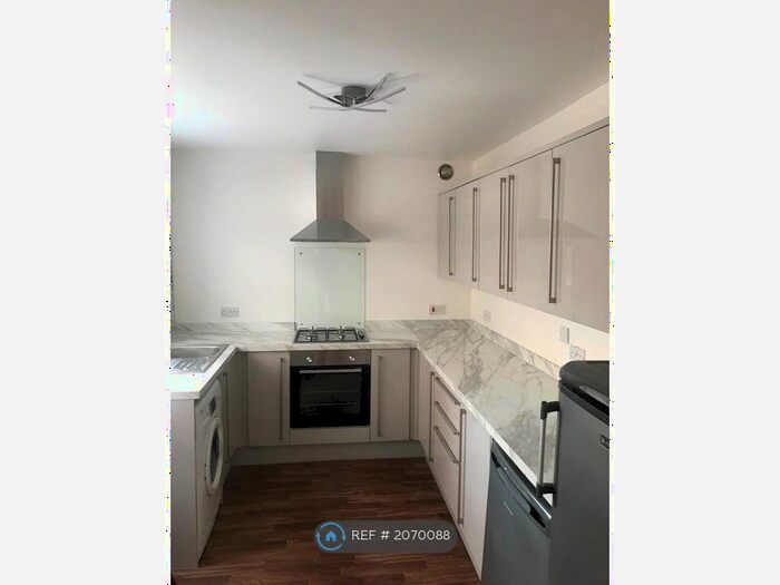 3 Bedroom Terraced House To Rent In Halsbury Road, Liverpool, L6