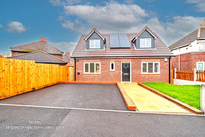 3 Bedroom Bungalow For Sale In Vernon Avenue, Walsall, WS8