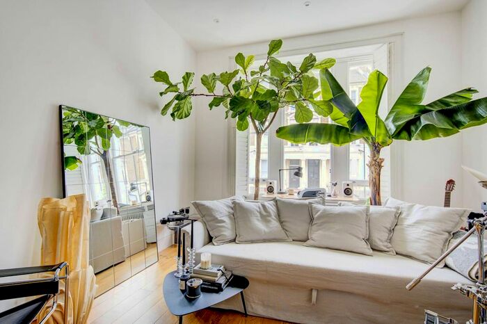 1 Bedroom Flat To Rent In Grittleton Road, Maida Vale, London, W9