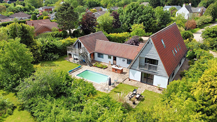 4 Bedroom Detached House For Sale In Peppin Lane, Fotherby, LN11