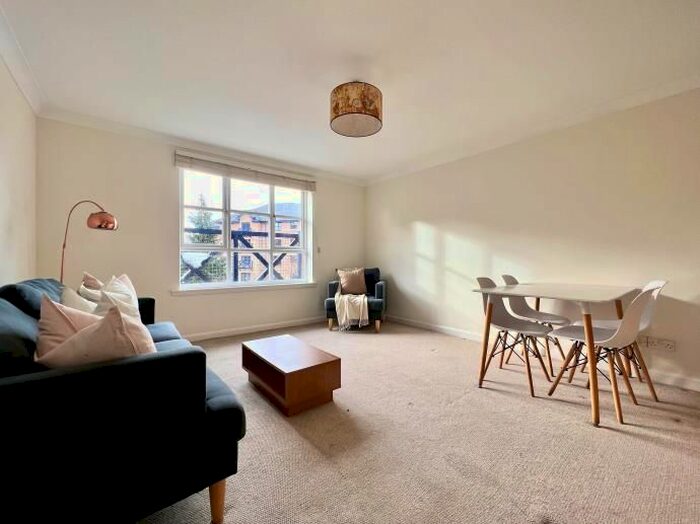 2 Bedroom Flat To Rent In Russell Gardens, Edinburgh, EH12