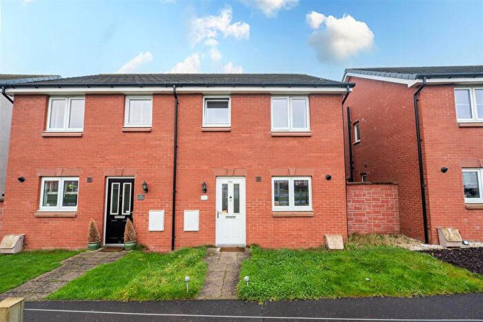 3 Bedroom Semi-Detached House For Sale In Station View, Winchburgh, Broxburn, EH52