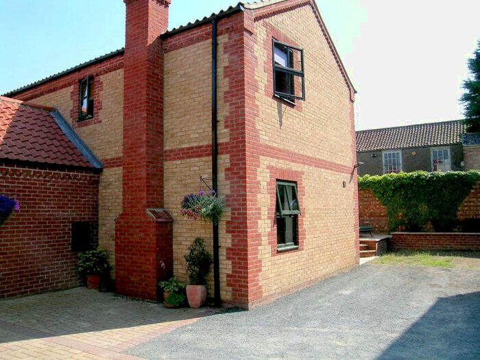 3 Bedroom Mews To Rent In Bridge Street Mews, Downham Market, PE38