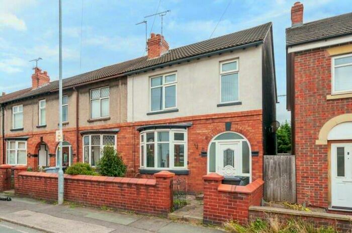 3 Bedroom Semi-Detached House To Rent In Minshull New Road, Crewe, CW1