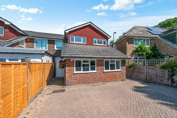 3 Bedroom Semi-Detached House To Rent In Brier Lea, Lower Kingswood, KT20