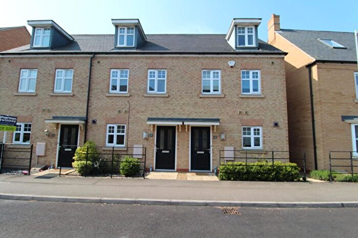 3 Bedroom Terraced House To Rent In Summers Hill Drive, Papworth Everard, Cambridge, CB23