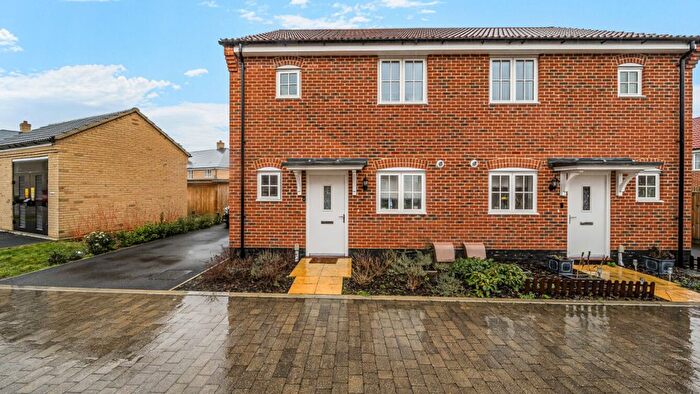 2 Bedroom Semi Detached House For Sale In Bullen Road, Drayton, NR8