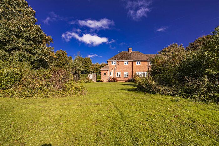 3 Bedroom Property For Sale In , Fayleys Cottages, Aldworth, RG8