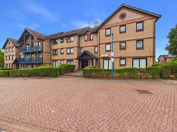2 Bedroom Apartment To Rent In Claremont Heights, Colchester, Essex, CO1
