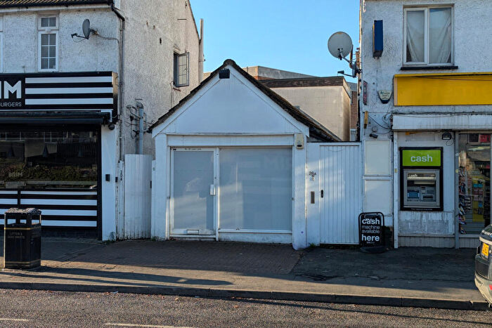 1 Bedroom Detached House For Sale In Lawn Lane, Hemel Hempstead, HP3