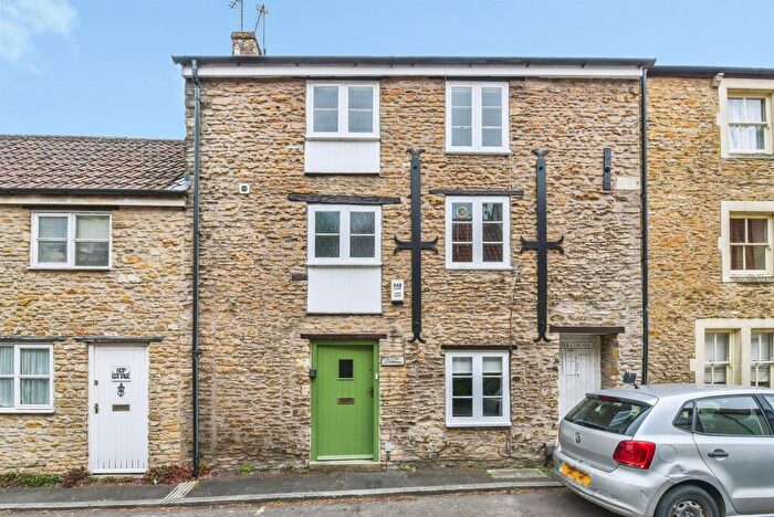 3 Bedroom Terraced House For Sale In Castle Street, Frome, BA11