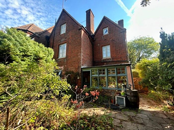 6 Bedroom Semi-Detached House For Sale In River Hill, Bramford, Ipswich, Suffolk, IP8