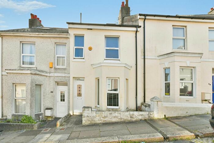 3 Bedroom Terraced House For Sale In West Hill Road, Plymouth, PL4