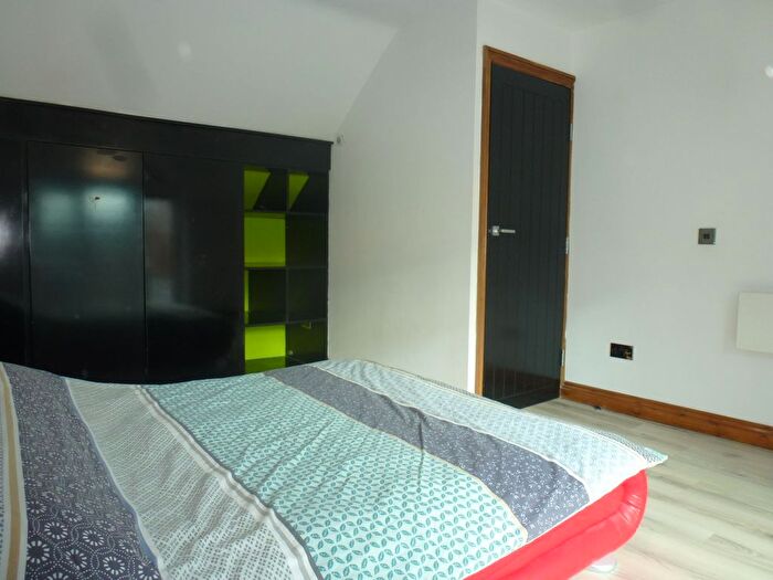1 Bedroom Mews To Rent In Claude Road, Cardiff, CF24